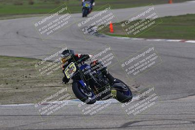 media/Nov-30-2025-TrackDaz (Sun) [[d8b22663df]]/A Group/Session 3 (Off Ramp)/